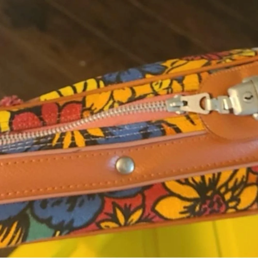 Bantam Travelware Floral suitcase- Multicolor